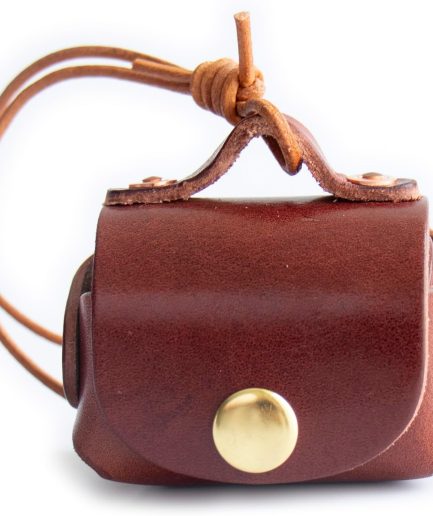 Vintage Leather Earbuds Case & Ornament – Handmade Retro Coin Pouch Style with Bronze Button & Lanyard (Brown)